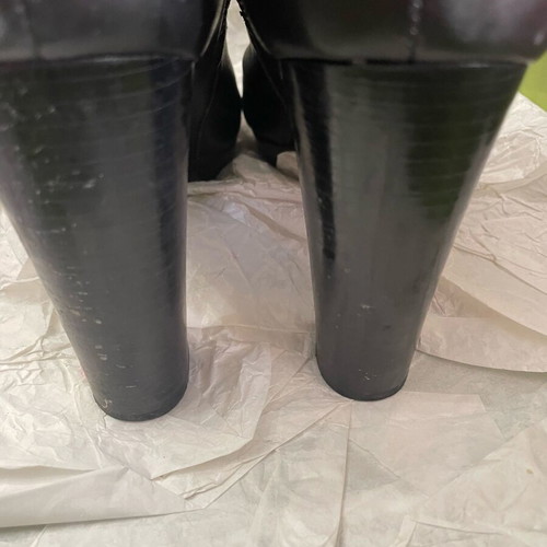 Tory Burch leather black ankle boots size 38.5 like new