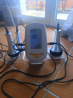 R.F professional machine for cellulite, localized fat and facial wrinkles