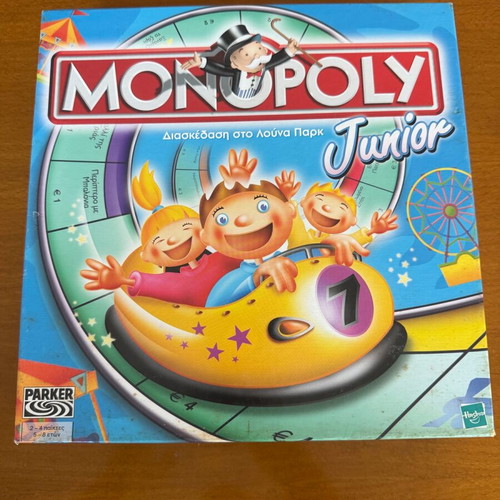 Monopoly Junior board game like new for kids