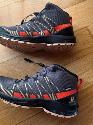 Παπούτσια Salomon XA Pro Mid trail hiking σαν καινούργια με Quicklace