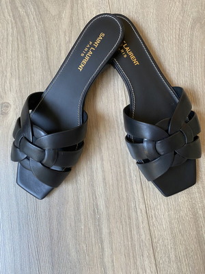 Saint Laurent Tribute μαύρες δερμάτινες παντόφλες, μέγεθος 37.5