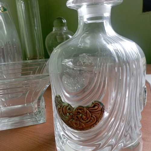 Crystals and glassware used, pack of 10 pieces