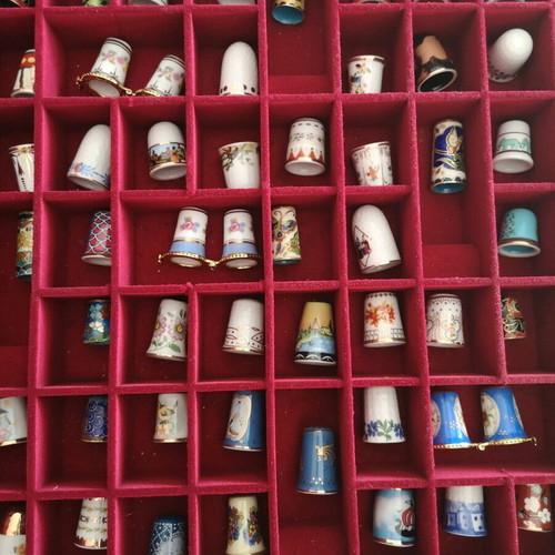 Deagostini thimble collection like new, complete set