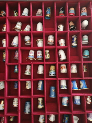 Deagostini thimble collection like new, complete set
