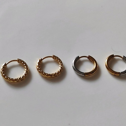 Steel hoop earrings new, 2 pairs