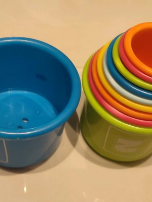 Κυπελάκια στοιβάξης Fisher Price μεταχειρισμένα