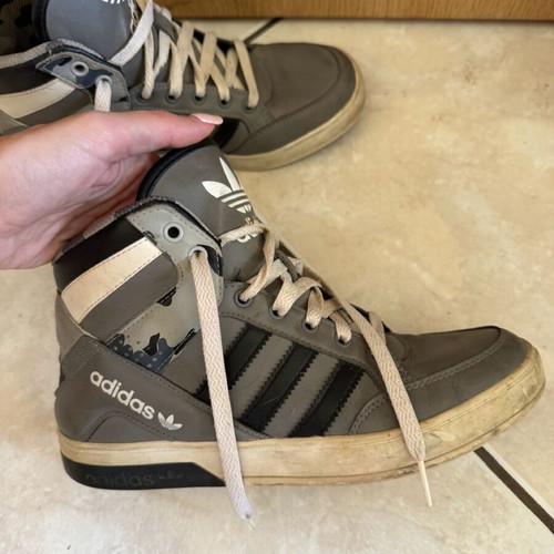 Adidas athletic boot used, size 38, black and gray