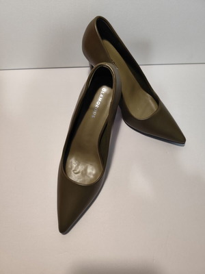 Γόβες Glamorous Νο 39 πράσινο-λαδί καινούργιες