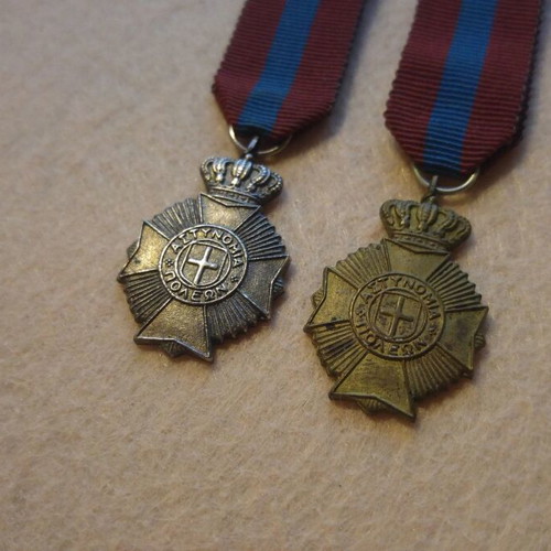 Miniature medals of Royal City Police 1946 like new