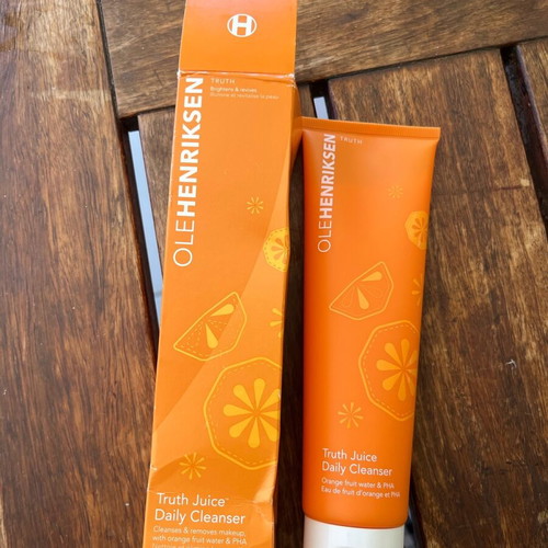 Ole Henriksen Truth Juice Daily Cleanse Gel new 150ml