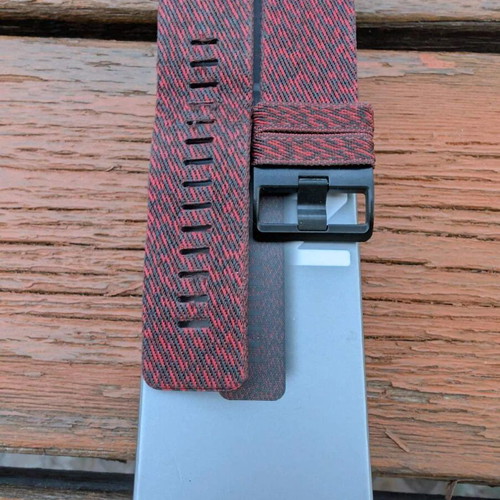 Garmin QuickFit 26 strap used, heathered red nylon