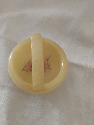 Vintage Italian alabaster decorative basket, like new