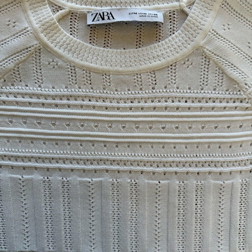 ZARA white short-sleeve knitted blouse like new, size M