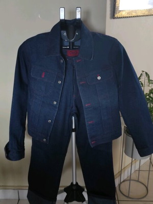 Dolce & Gabbana denim σετ σαν καινούργιο, jean jacket μέγεθος Μ, παντελόνι 30