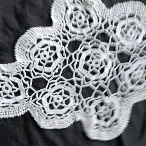 Knitting on one hook used