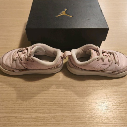 Athletic shoes used Jordan and Nike for girls sizes 25 and 26