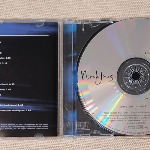 Norah Jones Come Away With Me CD like new, jazz
