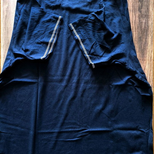 Stone Island T-shirt size L like new, dark blue