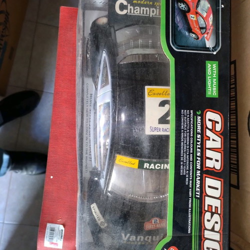 Car Design vintage toy cars like new, pack of 2
