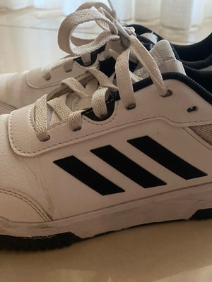 Adidas sports shoes used size 39