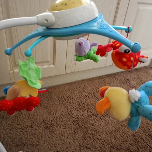 Fischer Price bebé rotating sleep toy used
