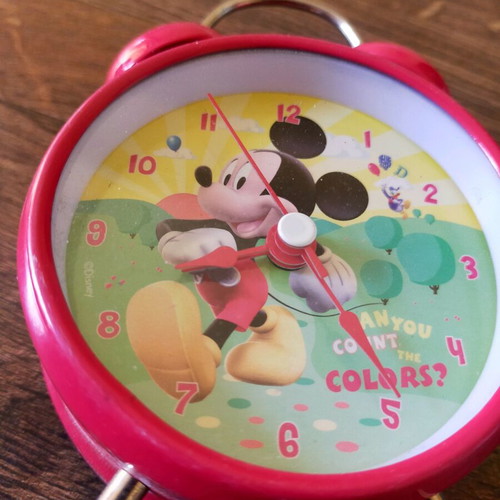 Mickey Mouse analog table clock used