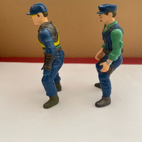 Special Force Sungold pack of 2 figures like new, 1980s