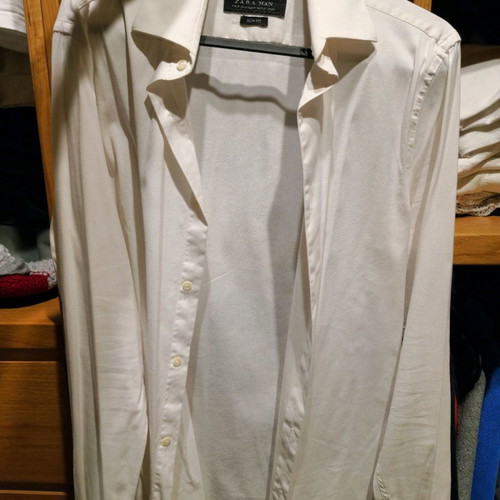 Zara suit used, size M