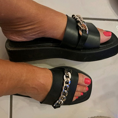 Leather flat shoes like new, black, size 36