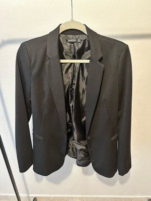 Stradivarius blazer used, regular fit, size M, black