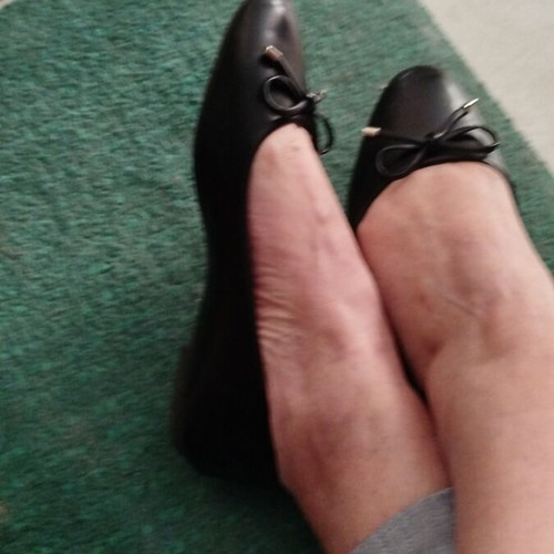 Bozikis black ballerinas size 38 like new