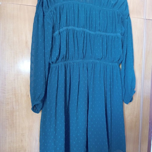Green dress like new