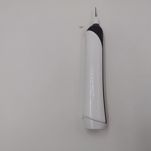 Oral-B Pro electric toothbrush type 3756 used without charger