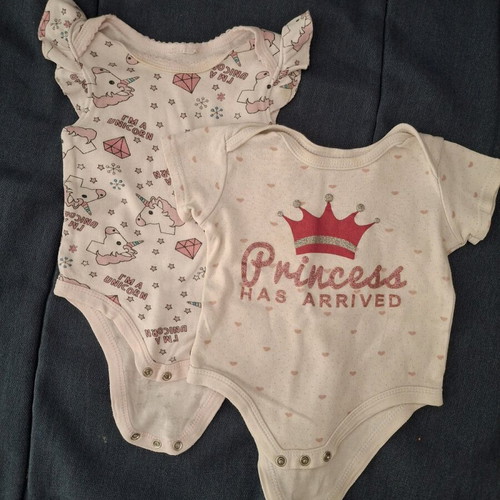 Baby girl bodysuits used, 0-3 months, unicorn & princess designs