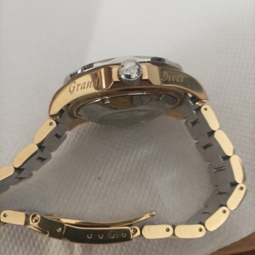 Invicta men's silver watch like new unworn without box
