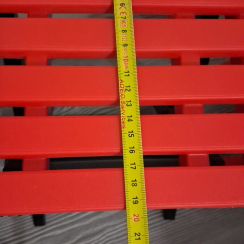 Children's plastic folding chairs like new, set of 2