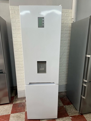 Morris Refrigerator Freezer 2.00x60 No Frost A+++ like new