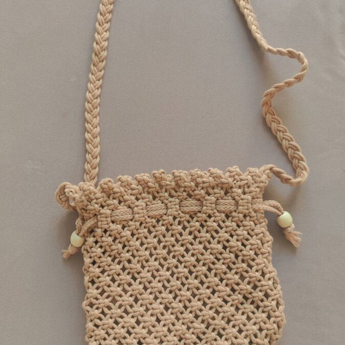 Knitted crossbody bag like new, beige, with lining