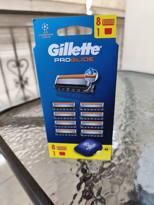 Gillette Pro Glide ξυραφάκια με 8 ανταλλακτικά