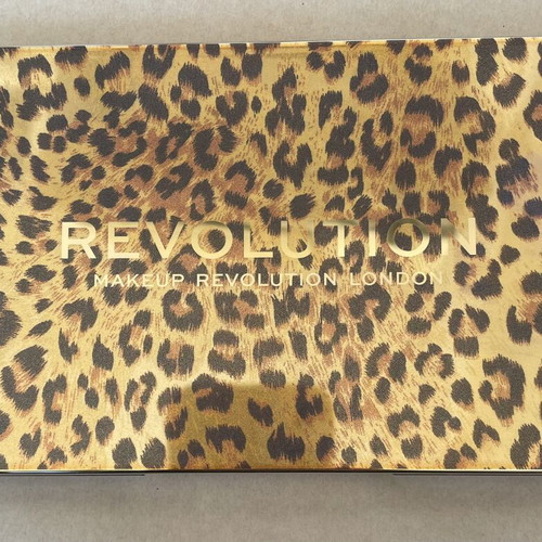 Revolution Wild Animal eyeshadow palette, 18 shades