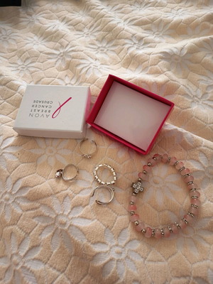 Jewelry set used with bracelet and 4 silver rings