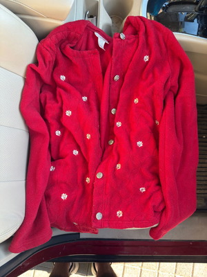 Red button-up sweater XL