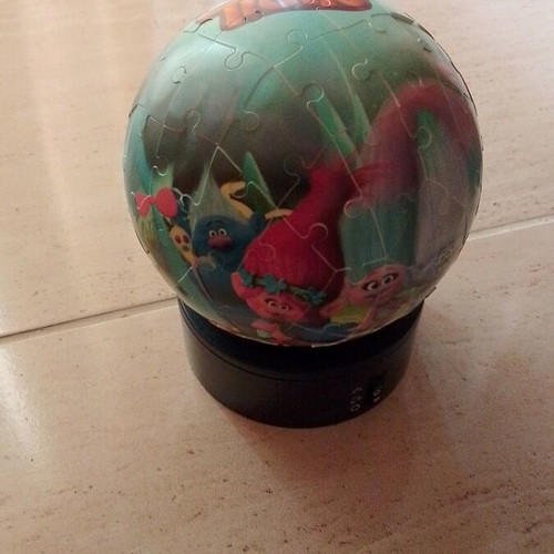 3D Puzzle Trolls Sphere with LED like new