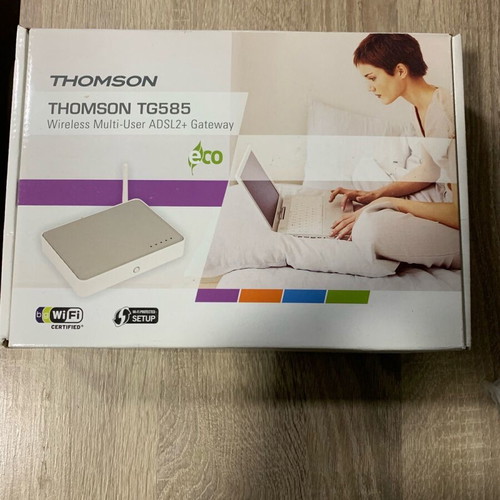 Thomson router TG585 like new
