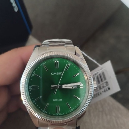 Casio Mtp-1302 watch with green dial 38.5mm