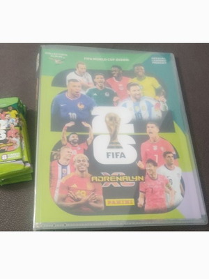 Album και 10 φακελάκια World Cup 2026 καινούργιο
