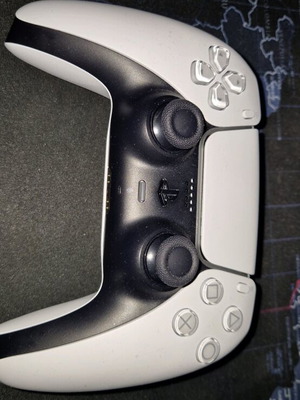 Sony PlayStation 5 контролер като нов