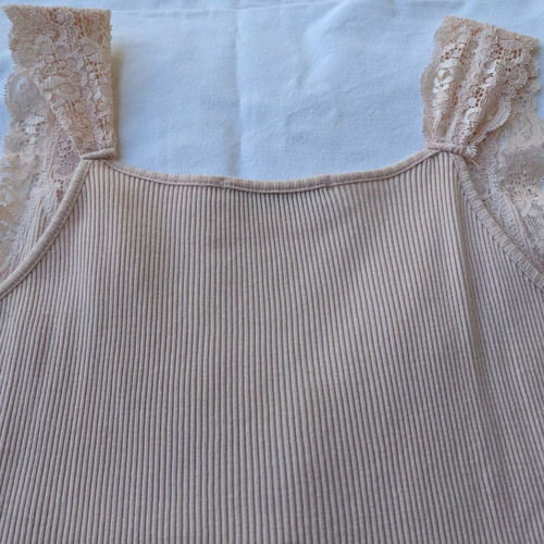 Entracte pink blouse used with elastic lace, size S