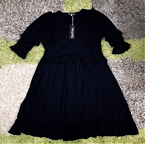 Boohoo London black cotton dress! Size M