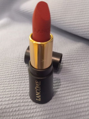 Κραγιόν Lancome mini καινούργιο